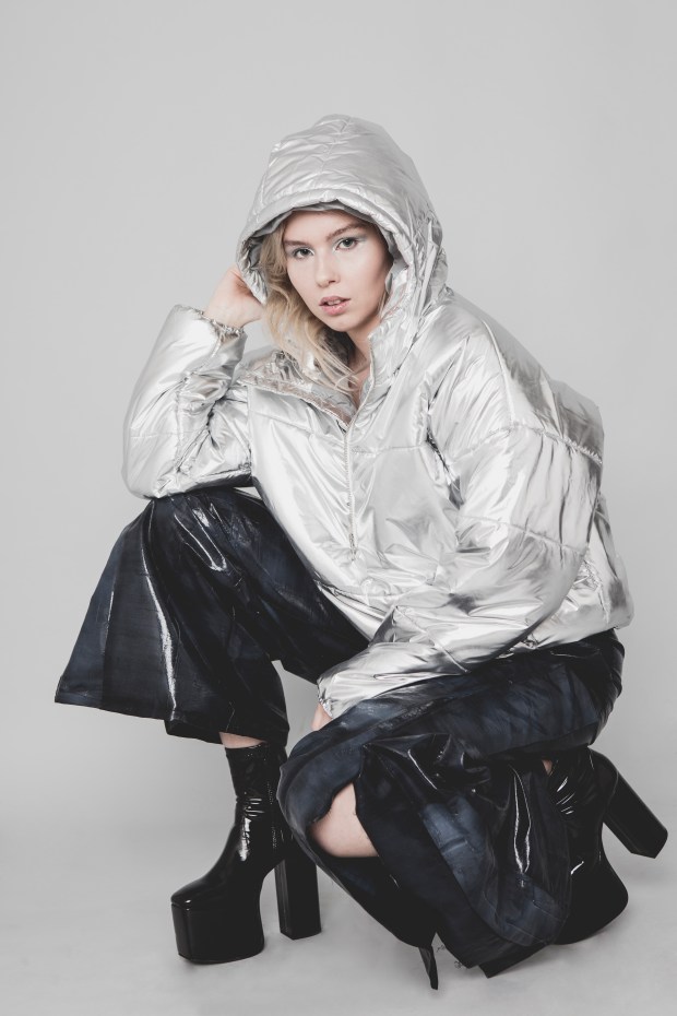 D7C56A4F-CE22-4776-95AE-F34CAA22644C