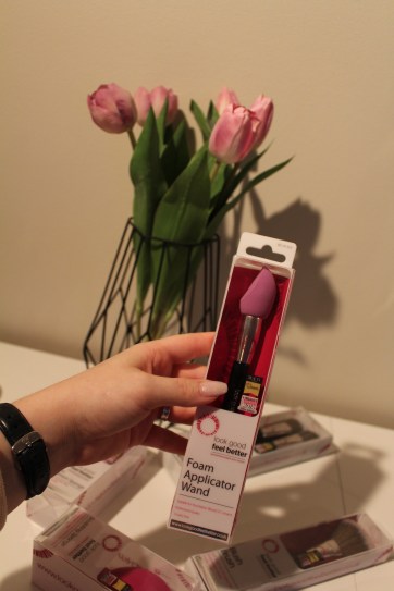 4E34F2DC-F9A9-420D-B892-51C5F52DFD80