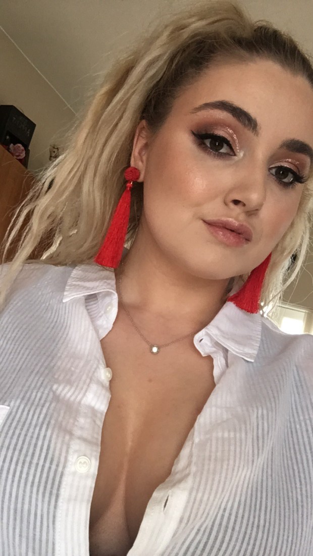 AD63CAEB-6ACA-4708-94E7-527E8B0CA109