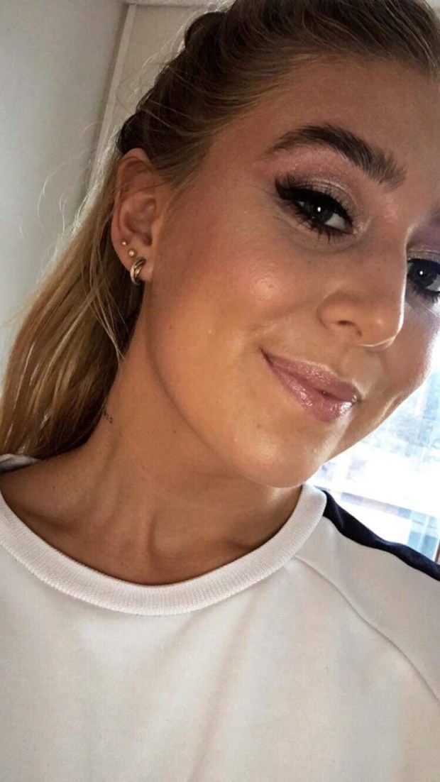 75EE01CD-1762-4029-95DC-79D8DB6FEE05