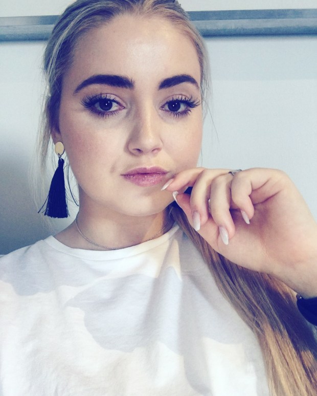 CB3BFDDE-0AE3-4DAD-B89F-42117A0240C3